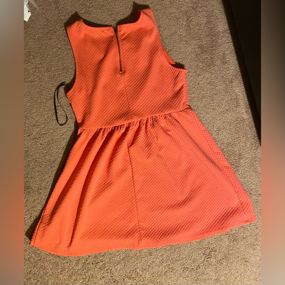 ★ Forever 21 bright pink/salmon midi dress. A-line, flares out at hips. - Picture 2 of 4